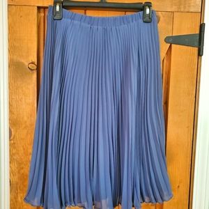 Maison Jules pleated circle skirt